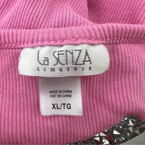 La senza button down top bubble gum pink with silver logo moose head embroidered - Picture 7 of 10